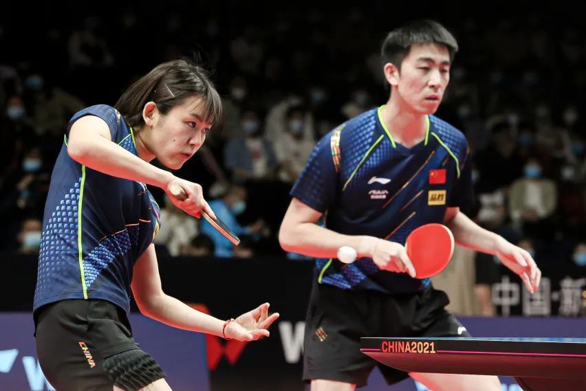 贝克汉姆的AC米兰岁月:卸下明星光环,他证明自己仍是优秀球员 贝克汉姆的AC米兰岁月:卸下明星光环,他证明自己仍是优秀球员