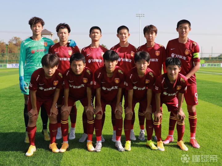 马尔卡宁26+7克拉克森26分 贝恩37+8爵士客胜灰熊